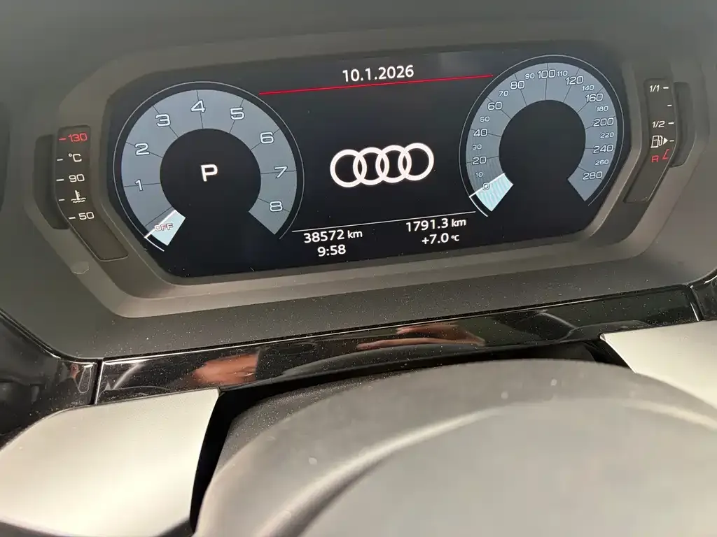 Audi A3 2024 из CN, фото 2