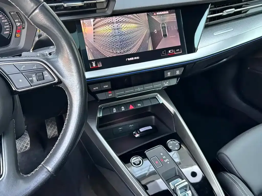 Audi A3 2024 из CN, фото 5