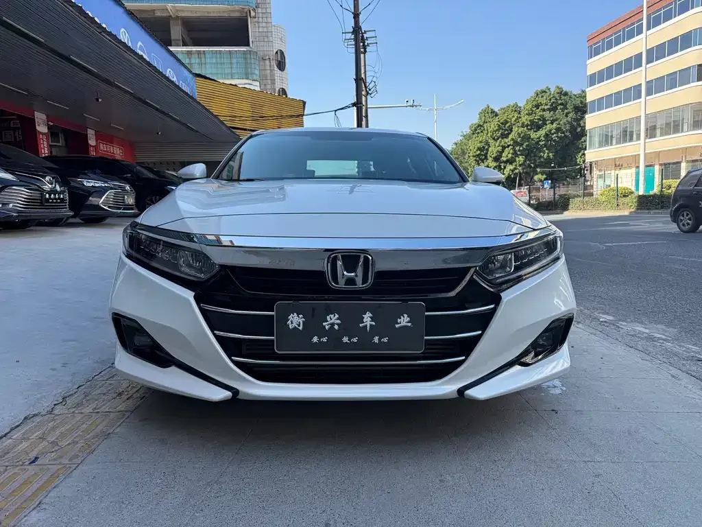 Honda Accord 2023 из CN, фото 2