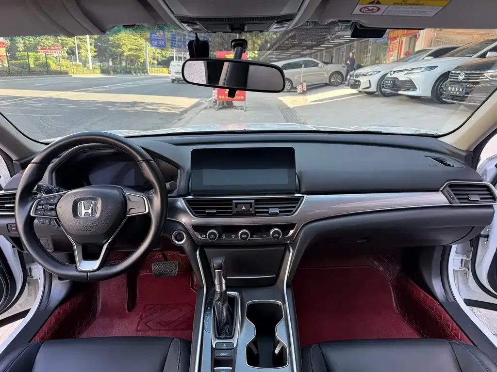 Honda Accord 2023 из CN, фото 8