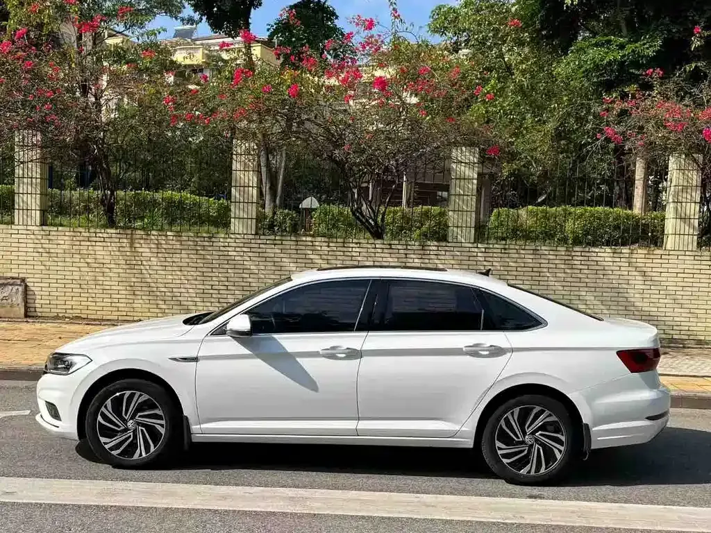 Volkswagen Sagitar 2022 из CN, фото 6