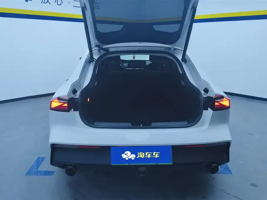 Changan UNI-V iDD 2023 из CN, фото 3