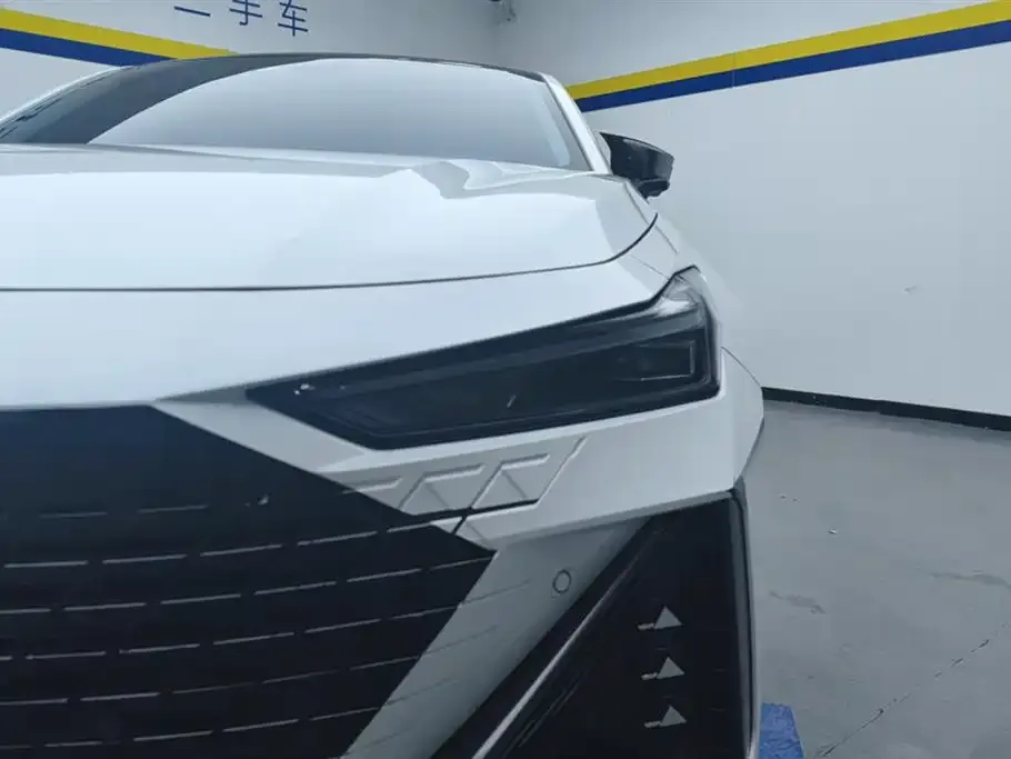 Changan UNI-V iDD 2023 из CN, фото 7