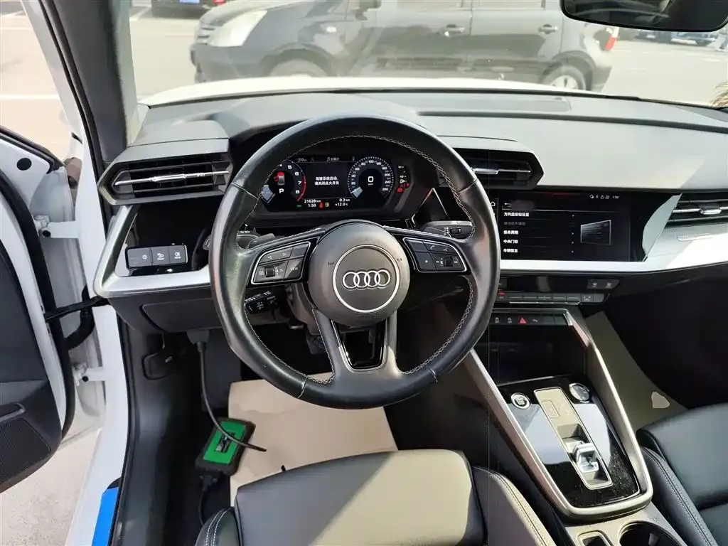 Audi A3 2024 из CN, фото 3