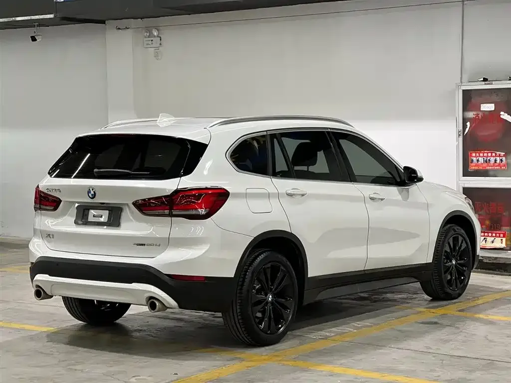 BMW X1 2021 из CN, фото 4