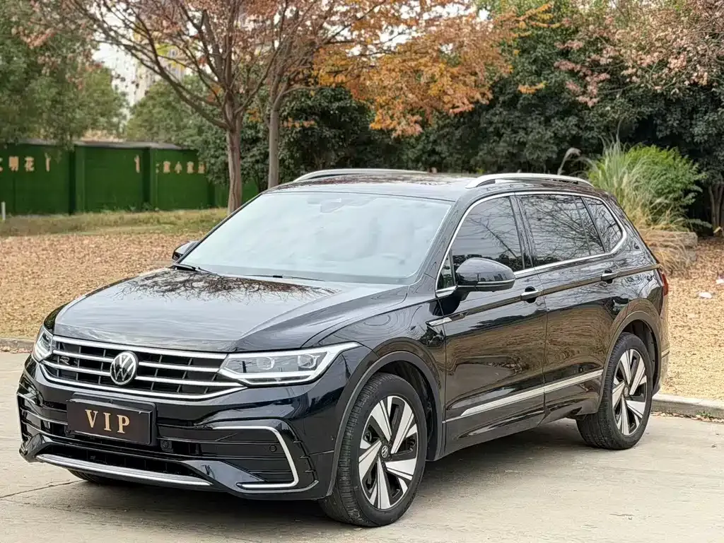 Volkswagen Tiguan L 2023 из CN, фото 1