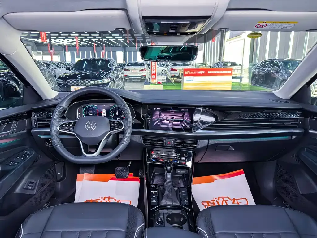 Volkswagen Passat 2024 из CN, фото 8
