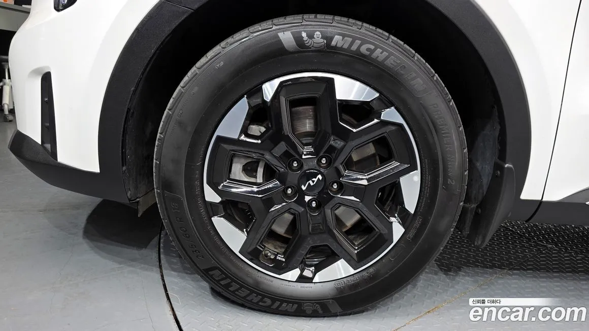 Kia Sorento — фото 5