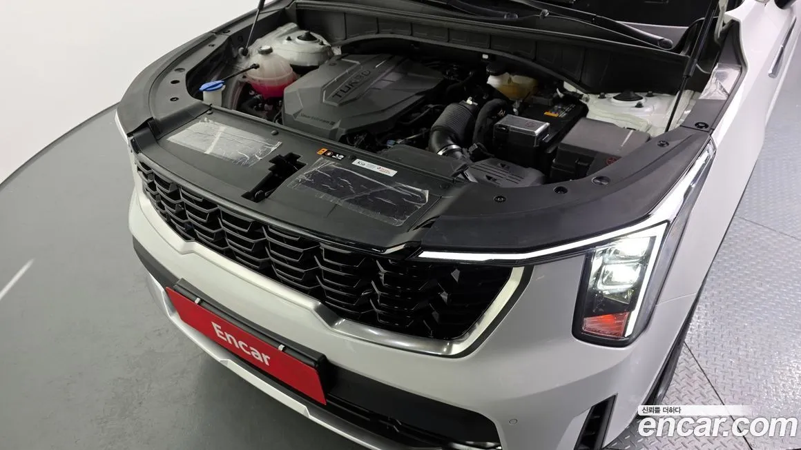 Kia Sorento — фото 6