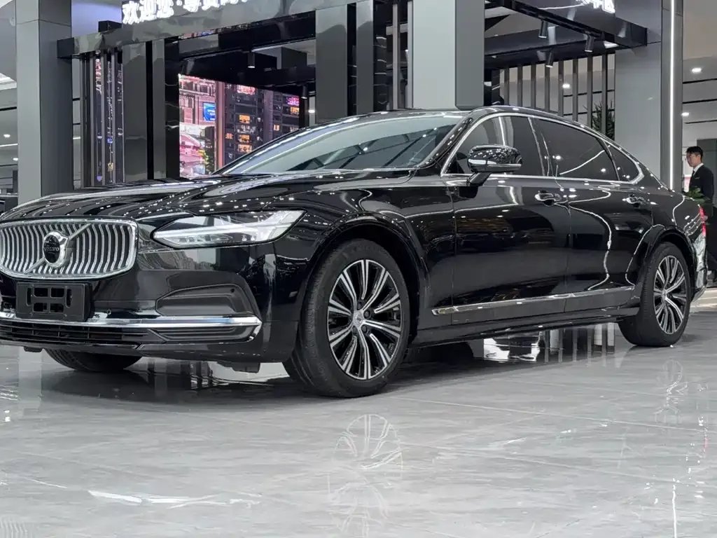 Volvo S90 2021 из CN, фото 1