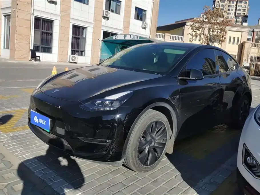 Tesla Model Y 2024 из CN, фото 1