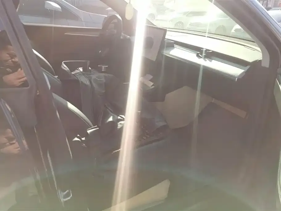 Tesla Model Y 2024 из CN, фото 8