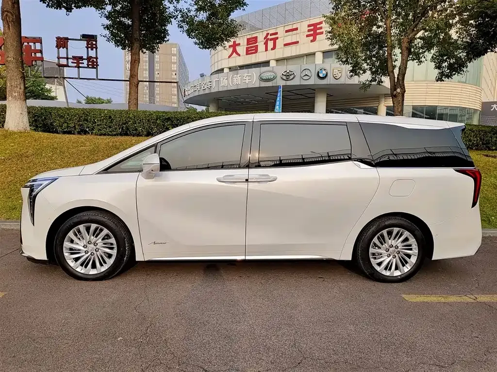 Buick Century 2024 из CN, фото 9