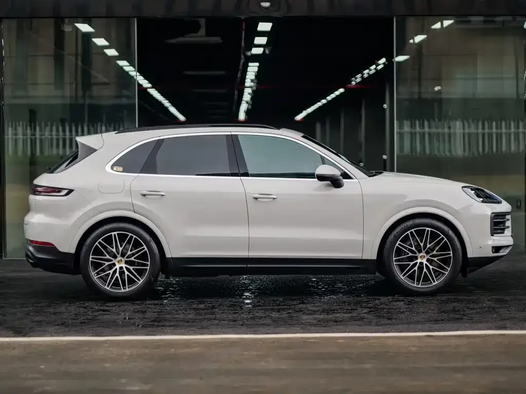 Porsche Cayenne 2024 из CN, фото 8