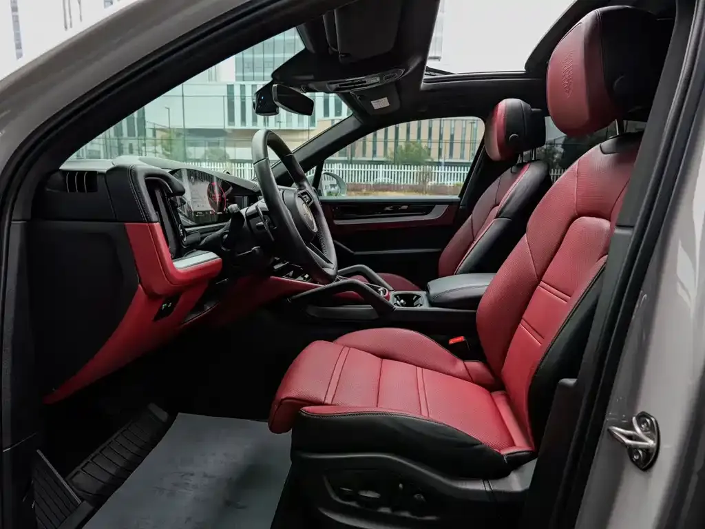 Porsche Cayenne 2024 из CN, фото 7