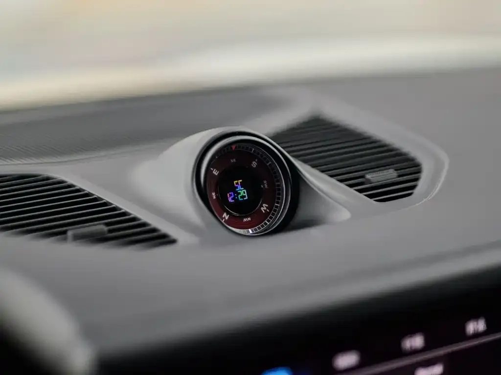 Porsche Cayenne 2024 из CN, фото 3