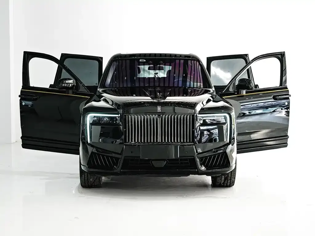 Rolls-Royce Cullinan — фото 9