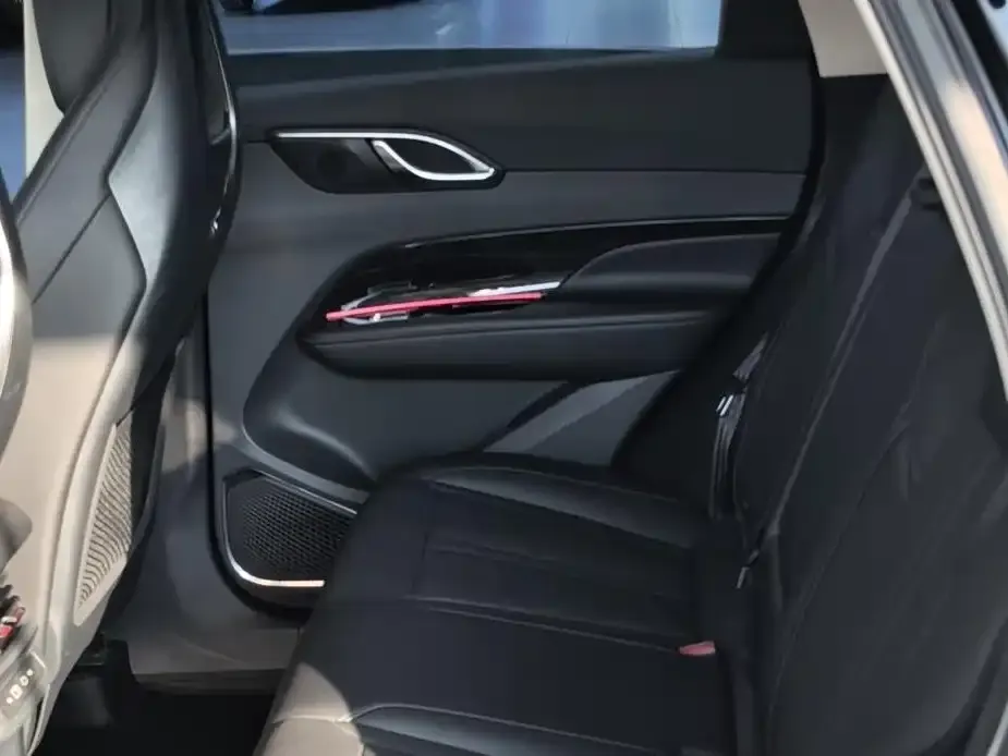 Hongqi HS3 PHEV 2025 из CN, фото 2