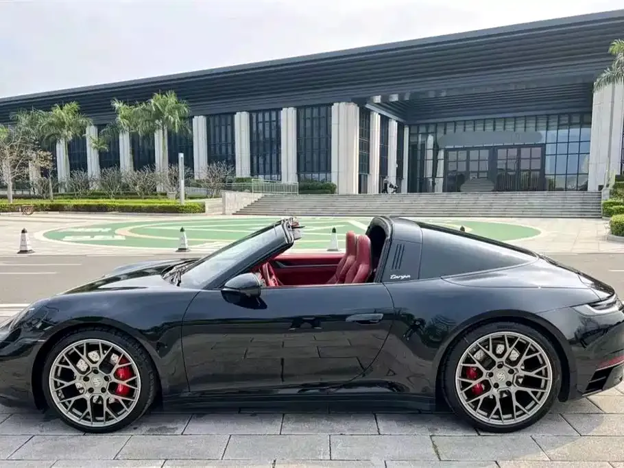 Porsche 911 2022 из CN, фото 3