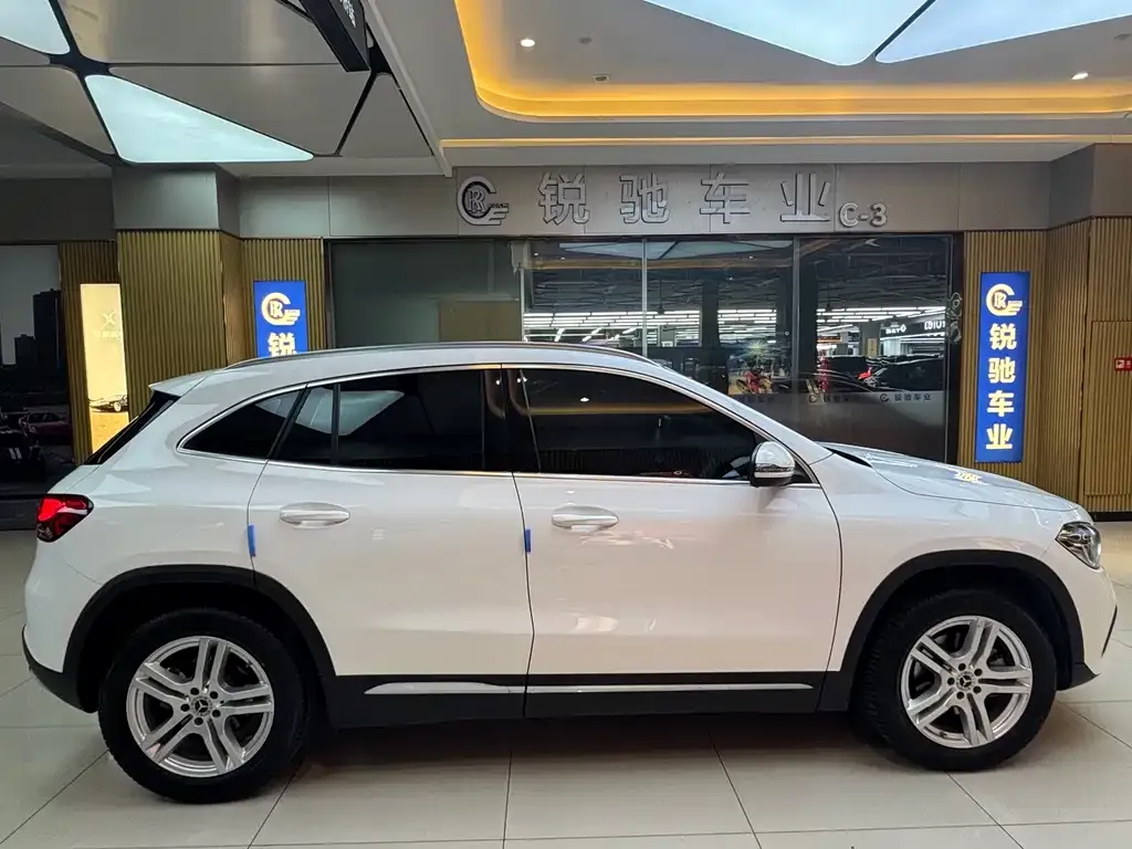 Mercedes-Benz GLA 2022 из CN, фото 2