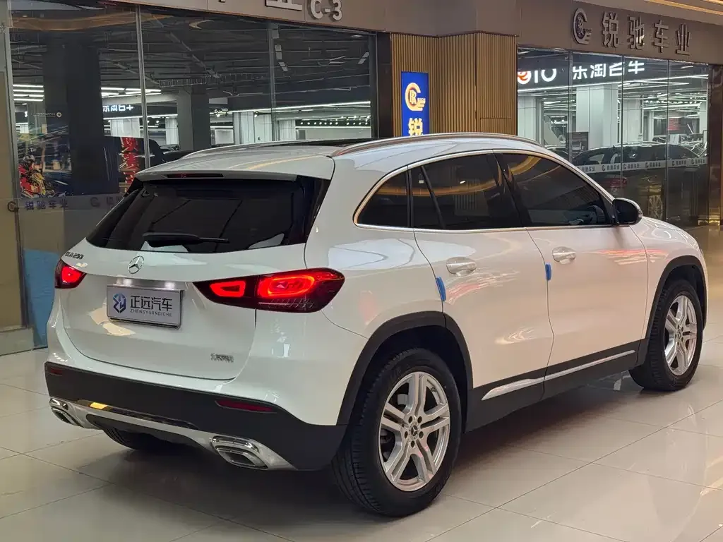 Mercedes-Benz GLA 2022 из CN, фото 4