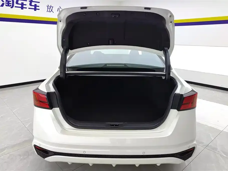 Nissan Teana 2022 из CN, фото 4