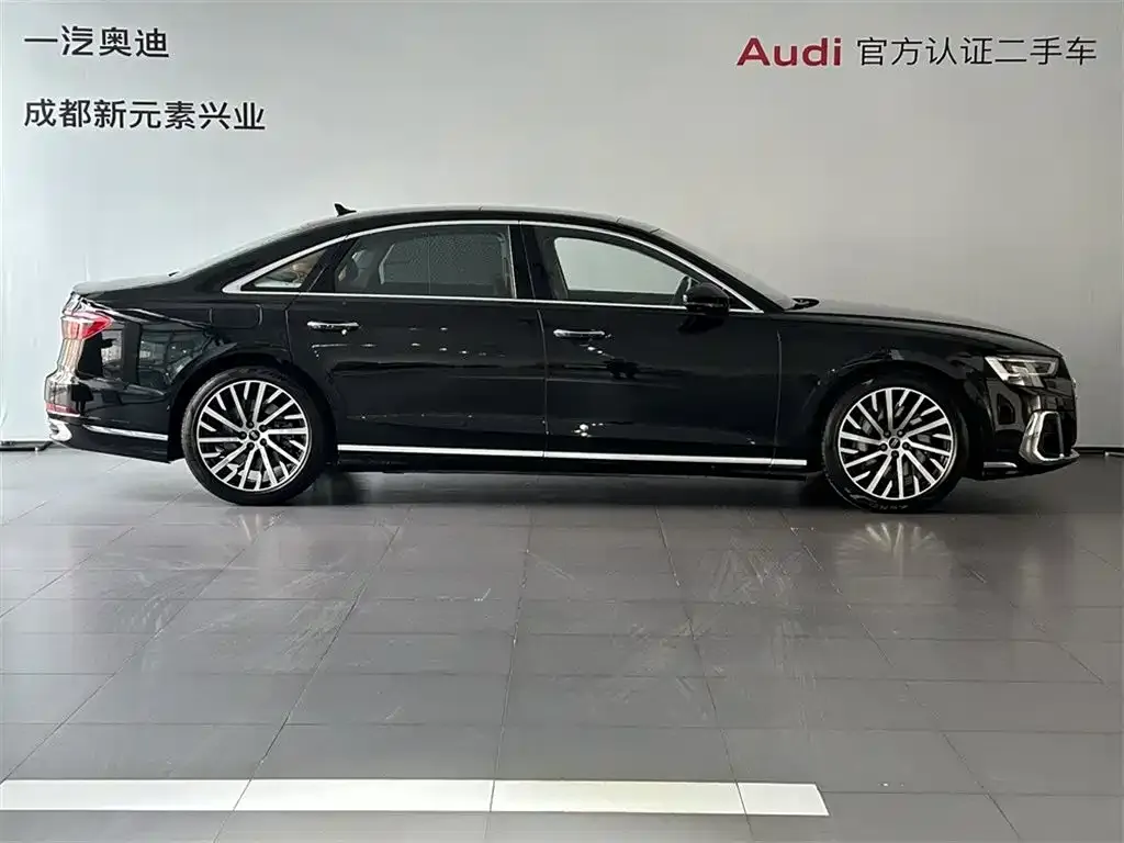 Audi A8 2024 из CN, фото 8