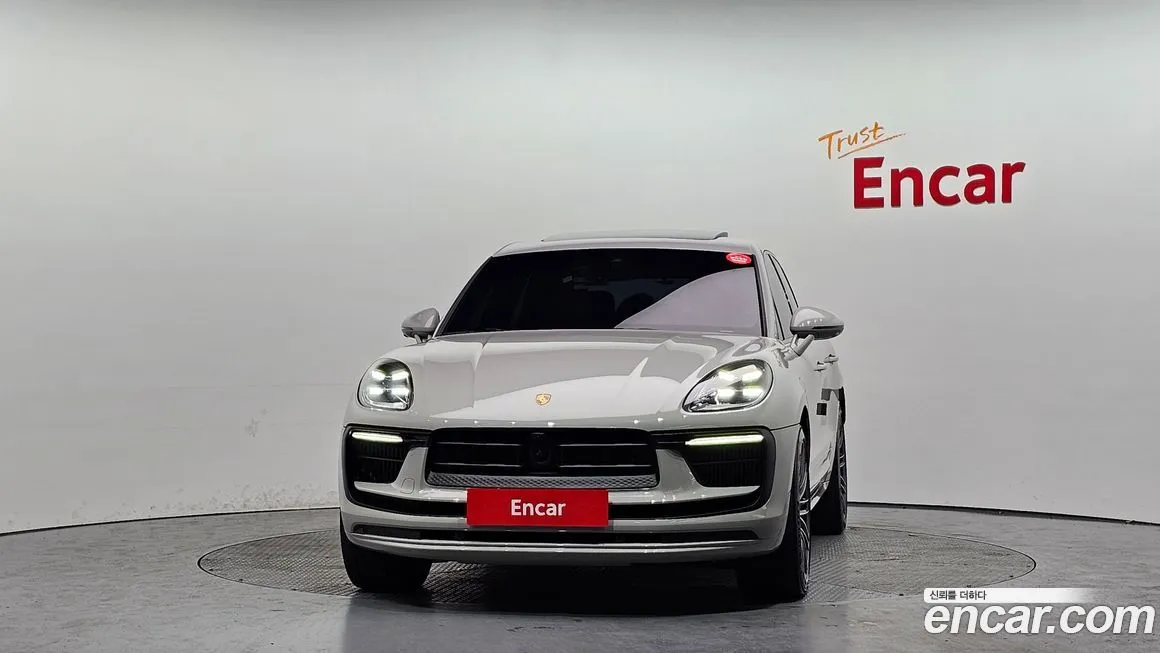Porsche Macan 2023 из KR, фото 3