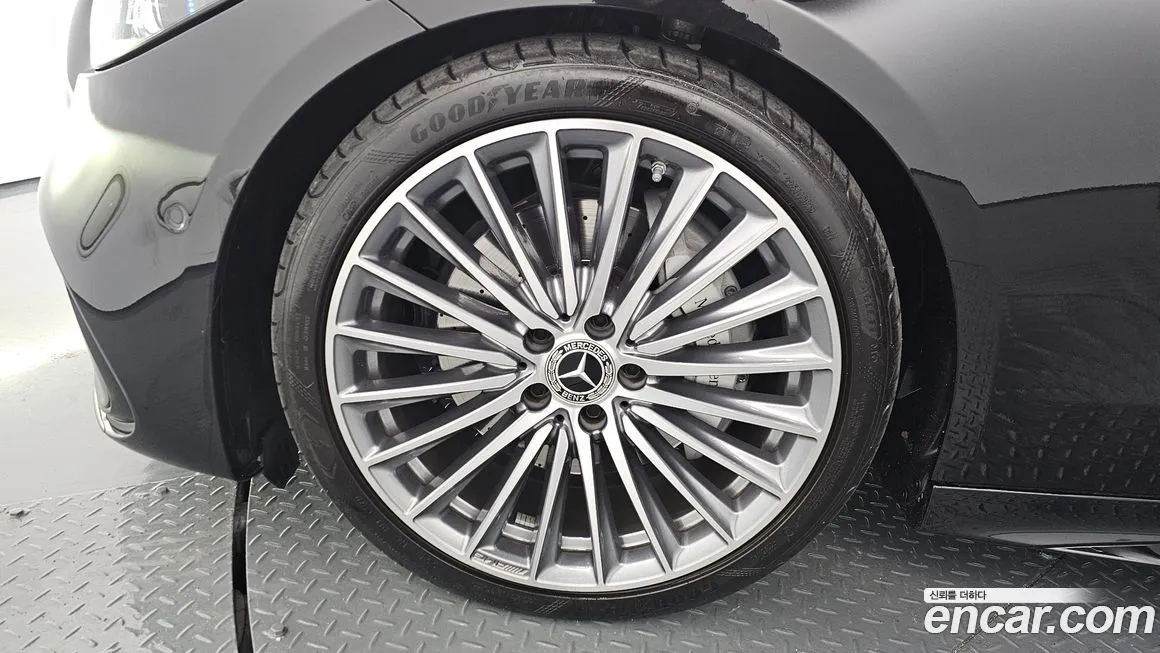 [object Object] C-Class 2024 из KR, фото 5