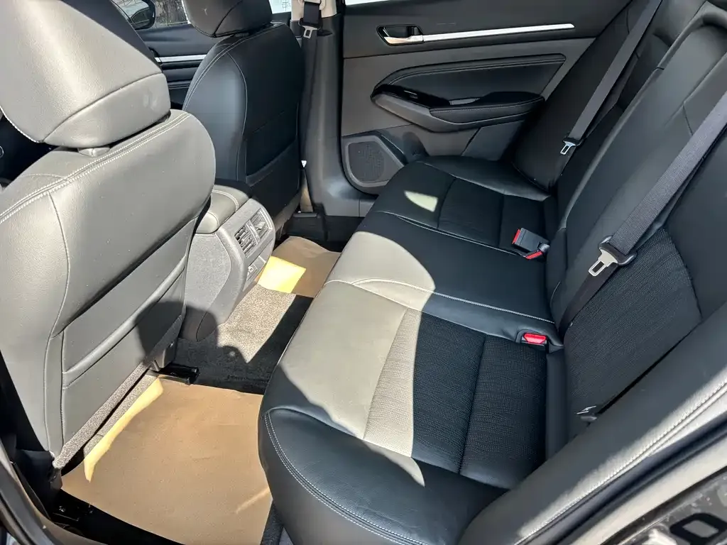Nissan Teana 2021 из CN, фото 2