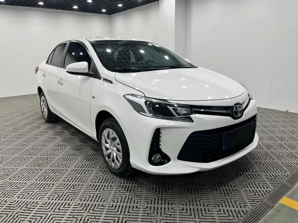 Toyota Vios 2023 из CN, фото 2