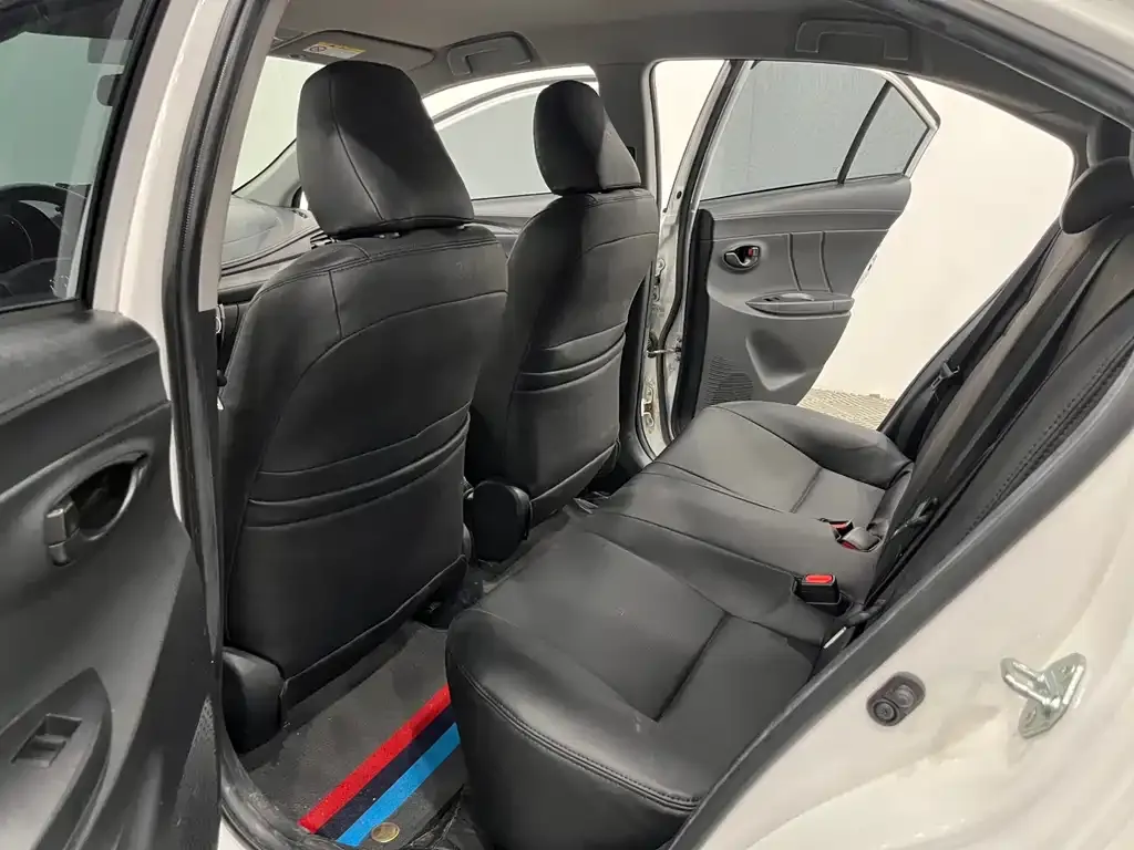 Toyota Vios 2023 из CN, фото 6