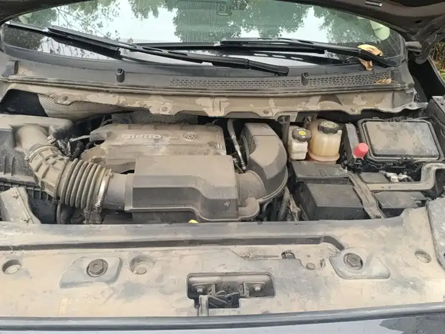 Buick GL8 2023 из CN, фото 10