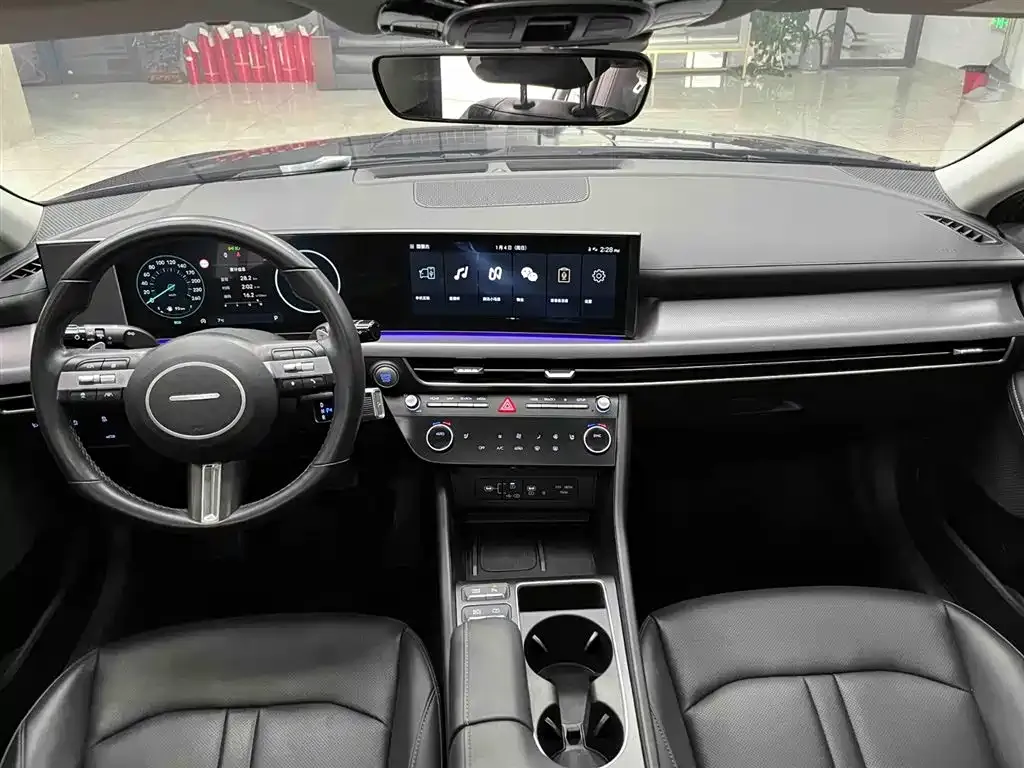 Hyundai Sonata 2024 из CN, фото 9