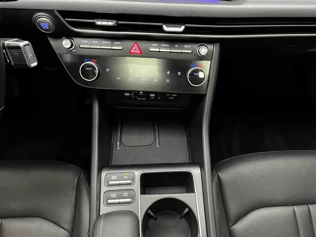 Hyundai Sonata 2024 из CN, фото 5