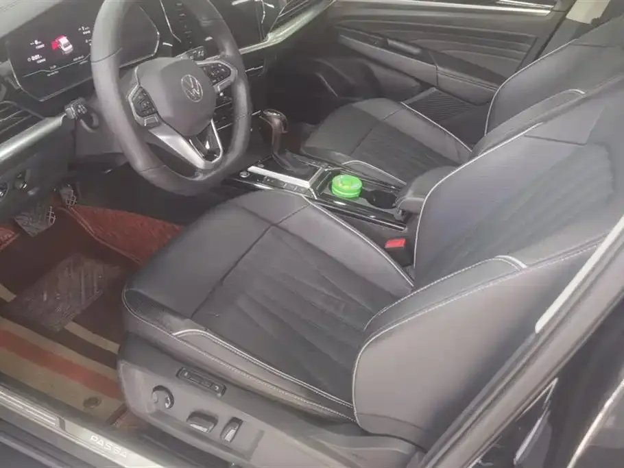 Volkswagen Passat 2022 из CN, фото 4
