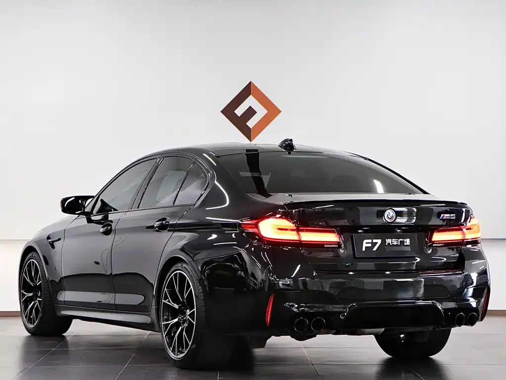 BMW M5 2022 из CN, фото 2