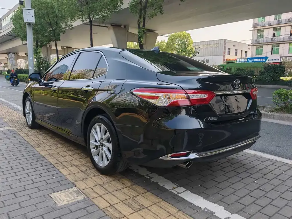 Toyota Camry 2024 из CN, фото 9
