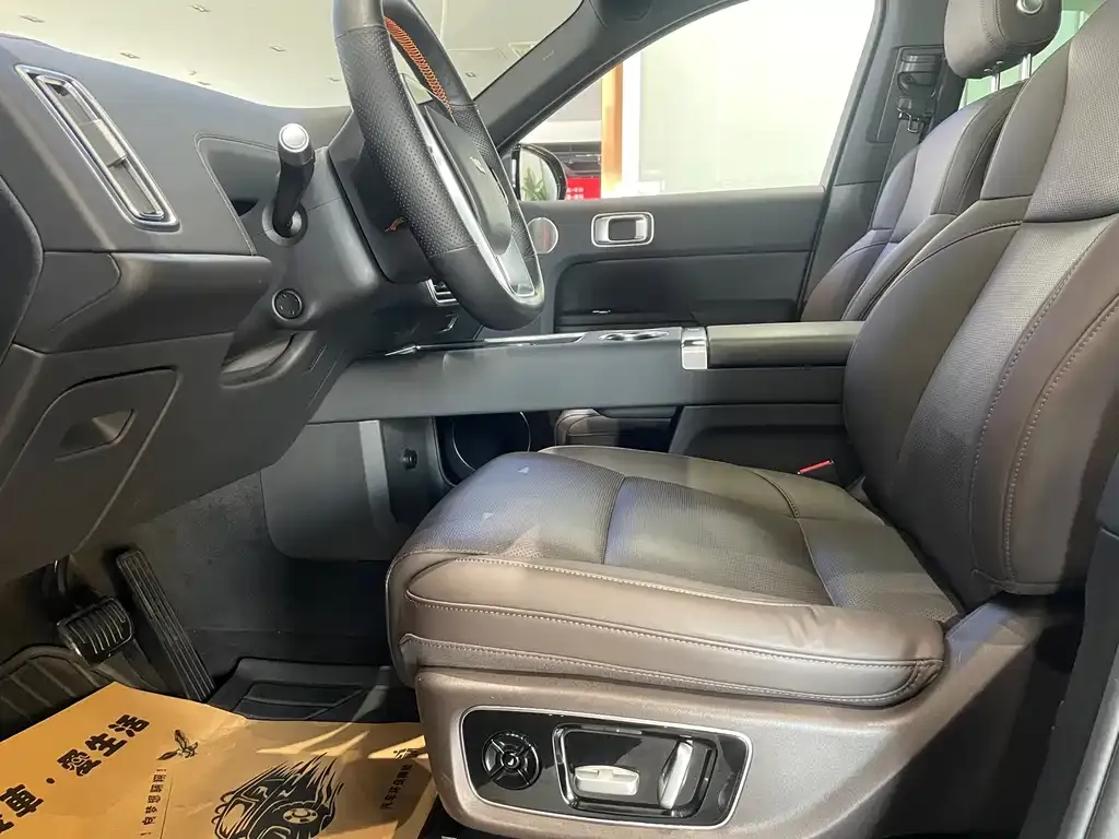 Li Auto L8 2023 из CN, фото 4