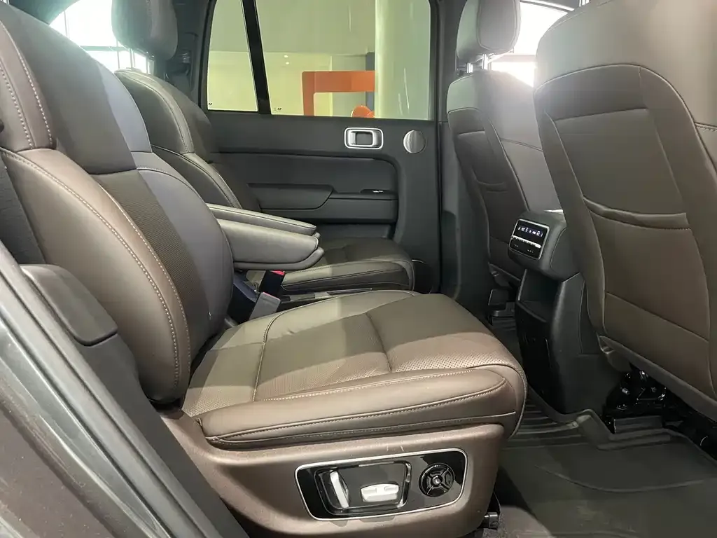 Li Auto L8 2023 из CN, фото 6