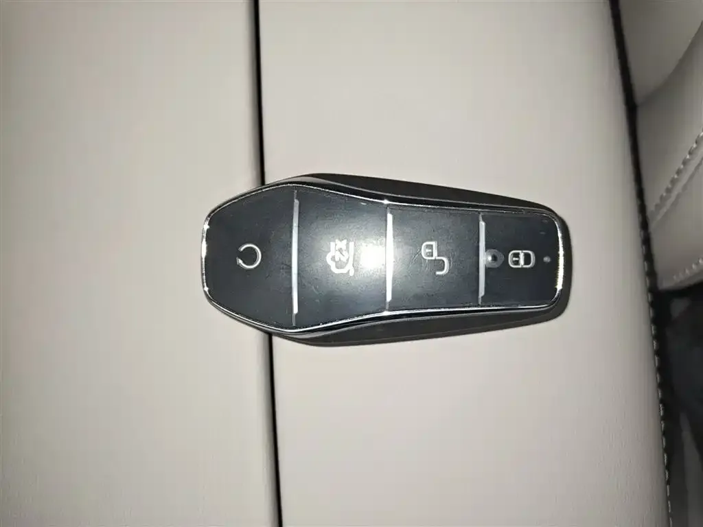 BYD Han 2025 из CN, фото 2