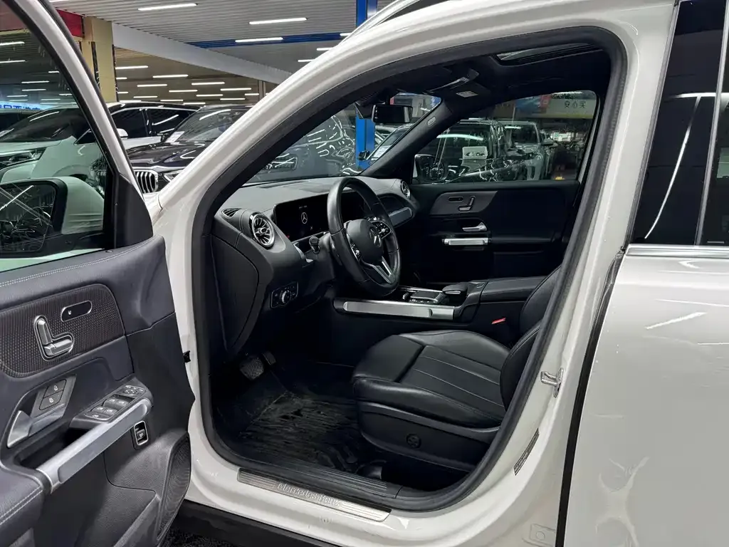 Mercedes-Benz GLB 2021 из CN, фото 3