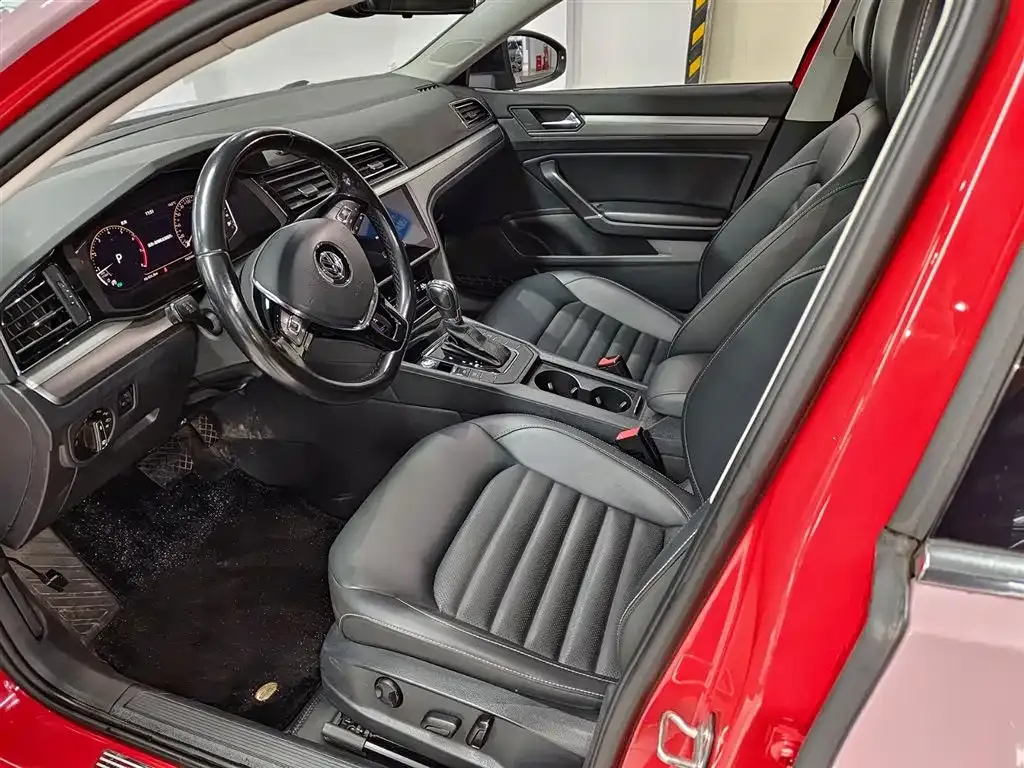 Volkswagen Lamando 2021 из CN, фото 8