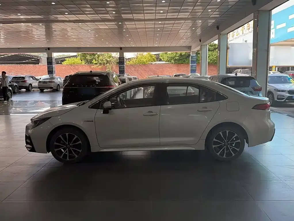 Toyota Levin 2021 из CN, фото 7