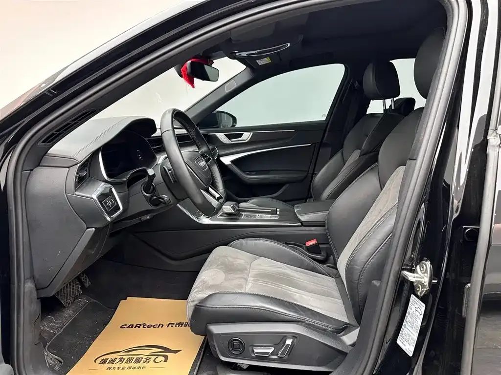 Audi A6L 2024 из CN, фото 6
