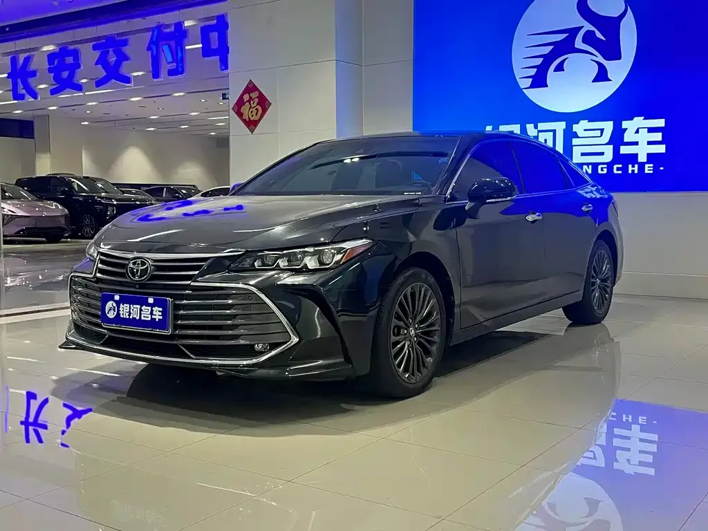 Toyota Avalon 2022 из CN, фото 1