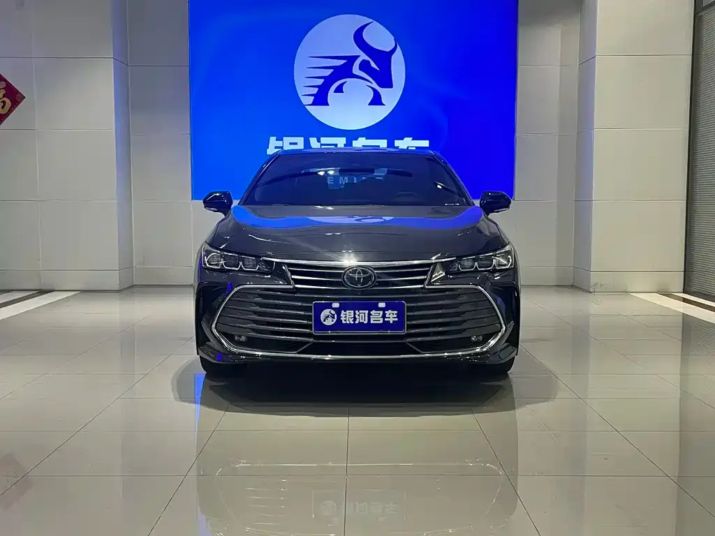 Toyota Avalon 2022 из CN, фото 2