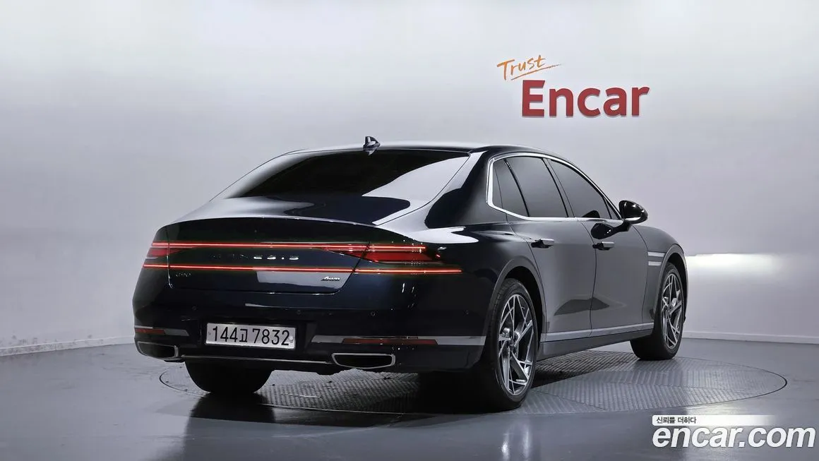 Genesis G90 2022 из KR, фото 3