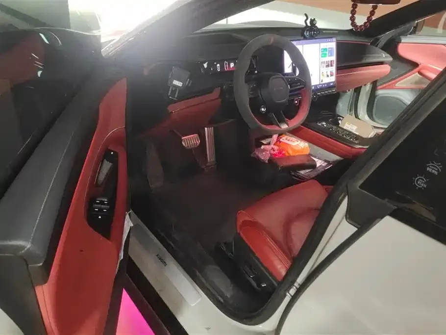 Xiaomi SU7 2025 из CN, фото 9