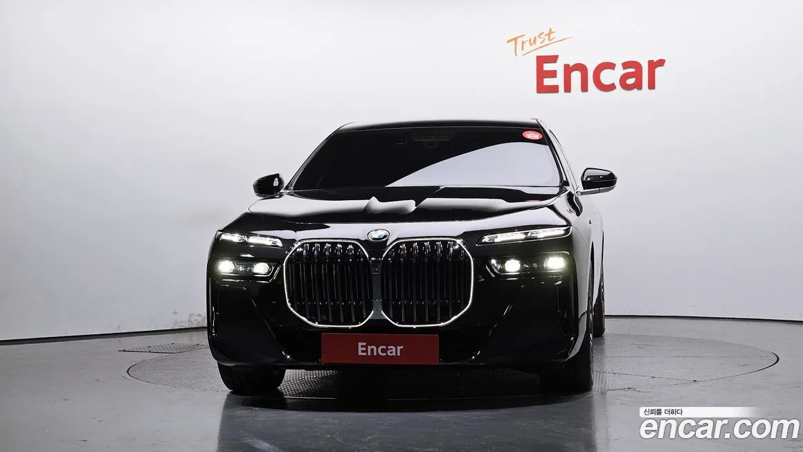 [object Object] 7-Series 2023 из KR, фото 3